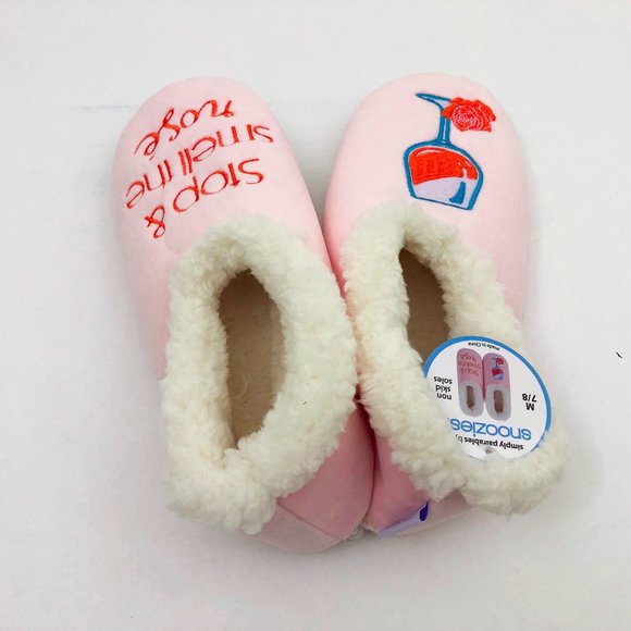 NWT Snoozies Women's Stop & Smell the Rose Slippers Medium 7/8 Pink - Picture 4 of 6